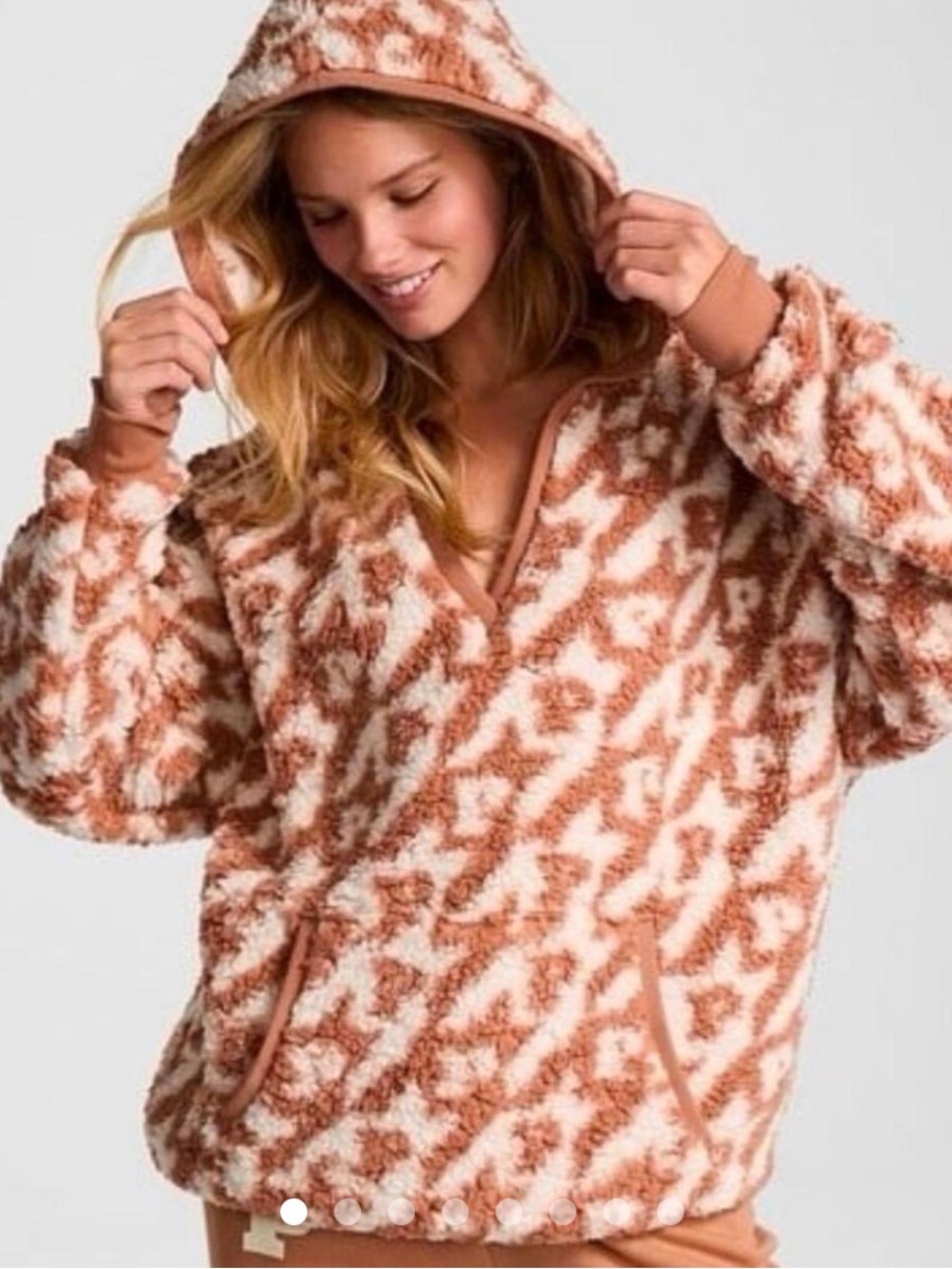 PINK Victoria's Secret Plush Hooded Sherpa Pullover - Cream & Tan